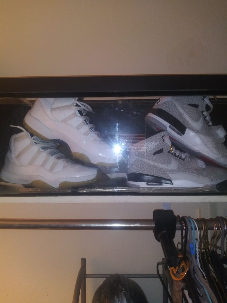 Jordan Columbia 11s / Jordan 3 1 2 high flip size 11