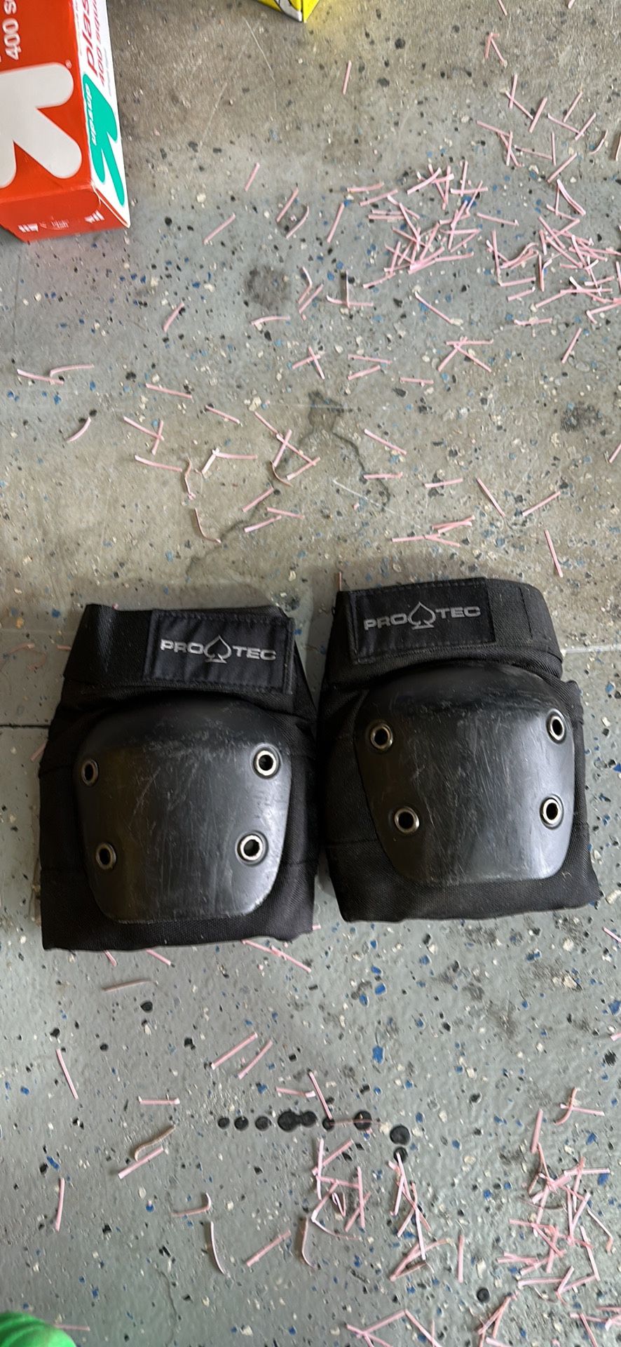 Protec Youth Street Knee Pad Size Small