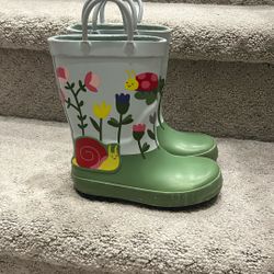 Tod Size 9 Rain Boots