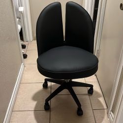 Vanity / Office Chair