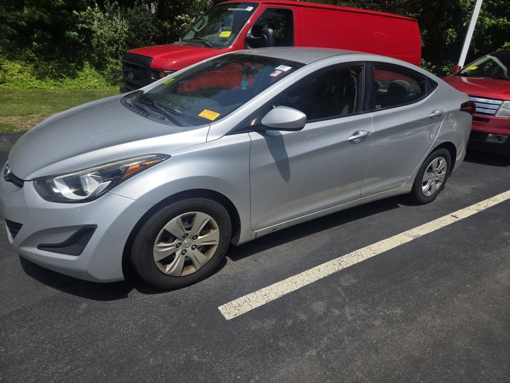 2016 Hyundai Elantra