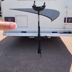 Yakima 4 Bike Hitch With Straps 