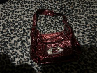 Burgundy guess purse