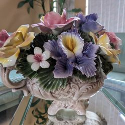 Vtg Capodimonte Large Floral Centerpiece "20" Wide X 15" Tall"  W /Handles  as Shown "Signed"       l 