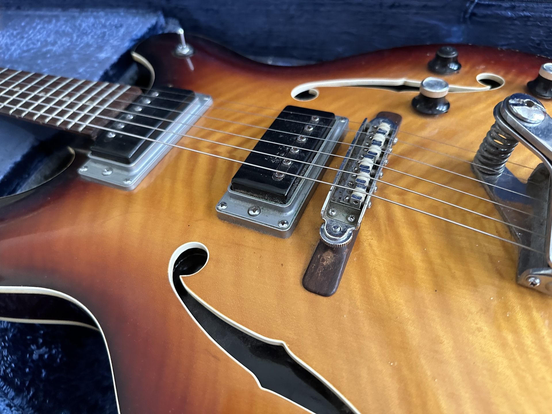 Vintage Yamaha SA-30T Hollowbody