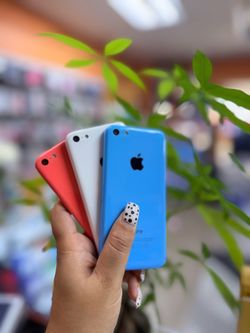 Apple iPhone 5c WiFi and camera use