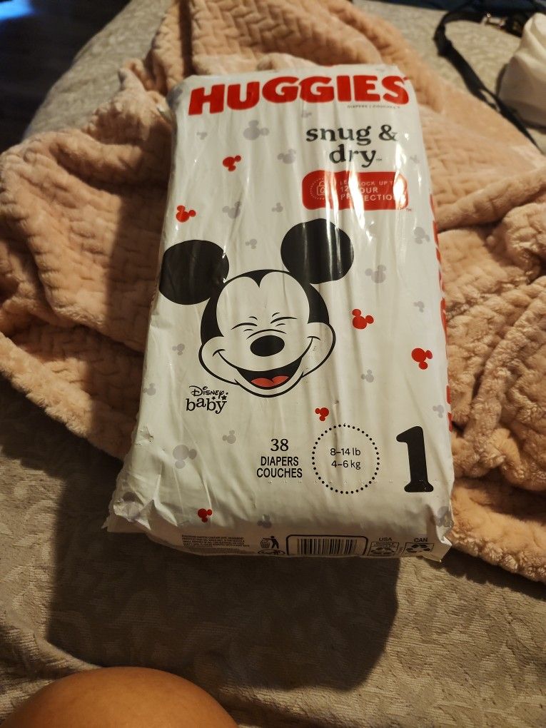 Huggies Snug & Dry. 38 Diaper Size 1 Asking 8 Brand New