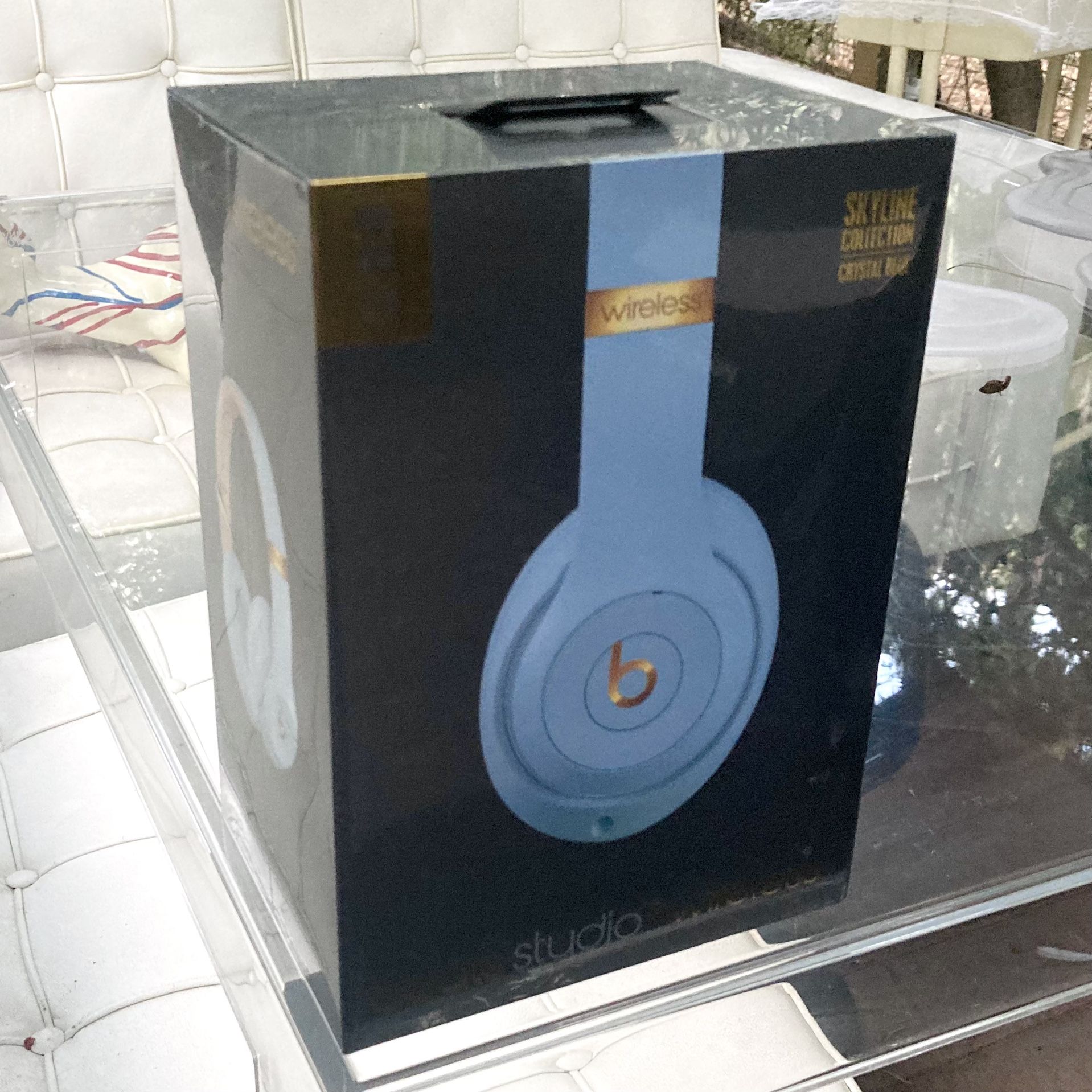 Beats Studio 3 Crystal Blue Wireless Headphones By Beats