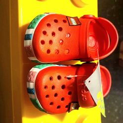 Kids Crocs 6-7