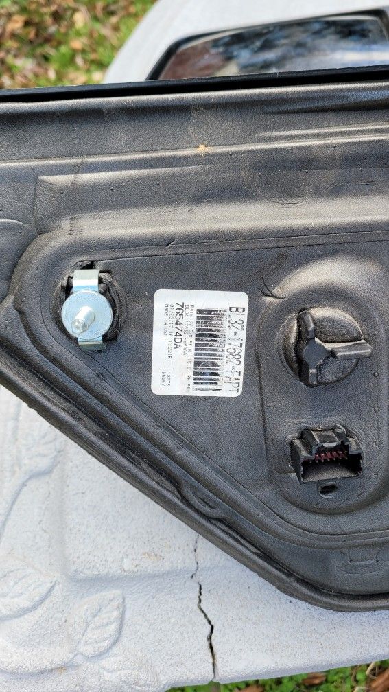 F150 Mirror Fits 09_14