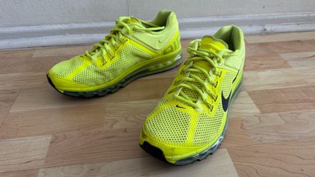 Nike Air Max (size 10)