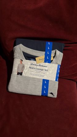 Men’s pajama set size Large