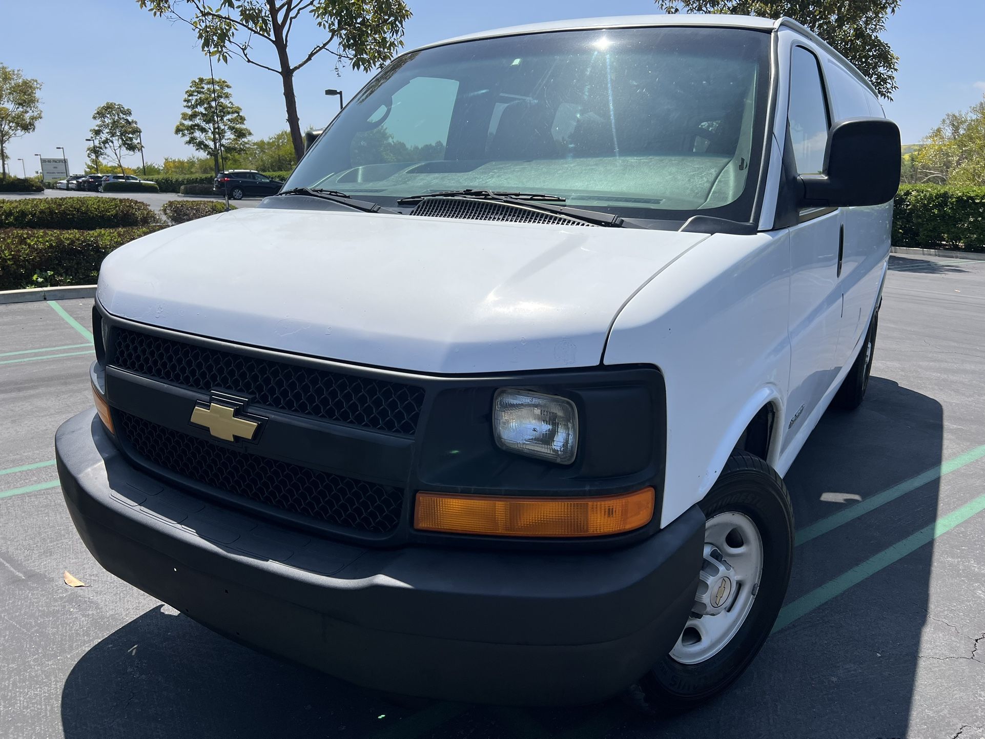 2004 Chevy Exp 3500 Cargo Van 161000 Miles