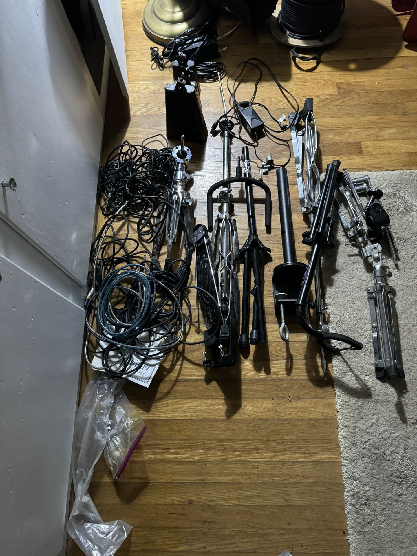 Band Equipment/ Stands And Wires 