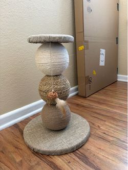 Cat scratching post