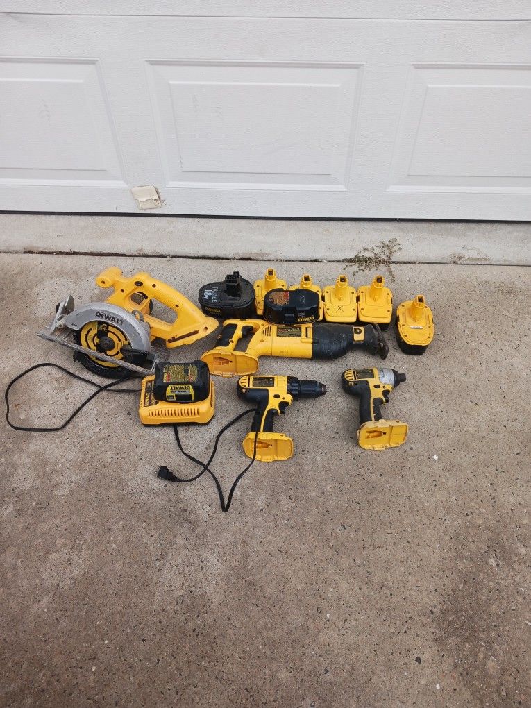 Dewalt Drills And Saws