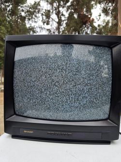 Vintage 19” Sharp CRT TV + VCR Bundle – Perfect for Retro Gaming & VHS