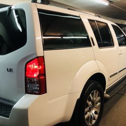 $2500/DOWN‼️$219/MONTH‼️2009 NISSAN PATHFINDER LE‼️NAVIGATION ‼️REV CAMERA‼️78k