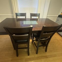 Great Kitchen Table Must Go
