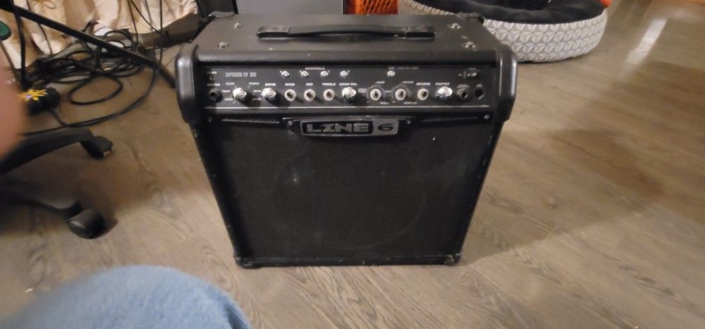 Line 6 Spider 4 30w