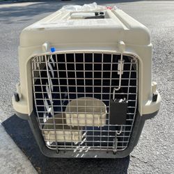 Pet-mate Sky Mate Kennel Carrier 