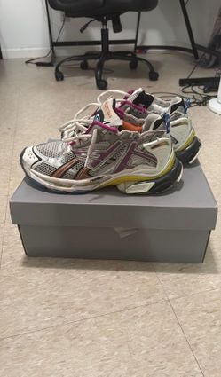 Balenciaga track runners size 42