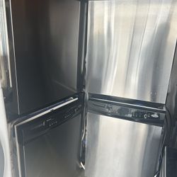 Dishwasher 