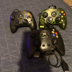 Original Xbox Controllers 