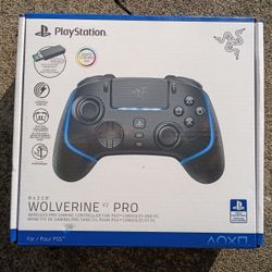 Razer Wolverine Pro PS5/ PC Controller