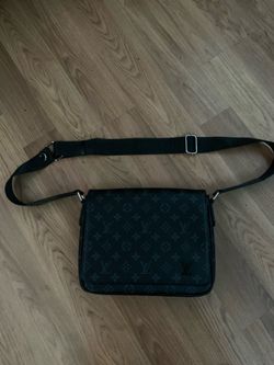Men’s Black Side Bag
