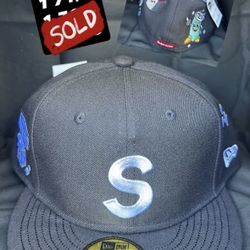 SUPREME FITTED HAT 