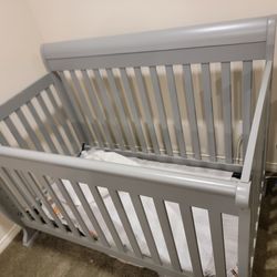 DaVinci Kalani Crib And Mattress