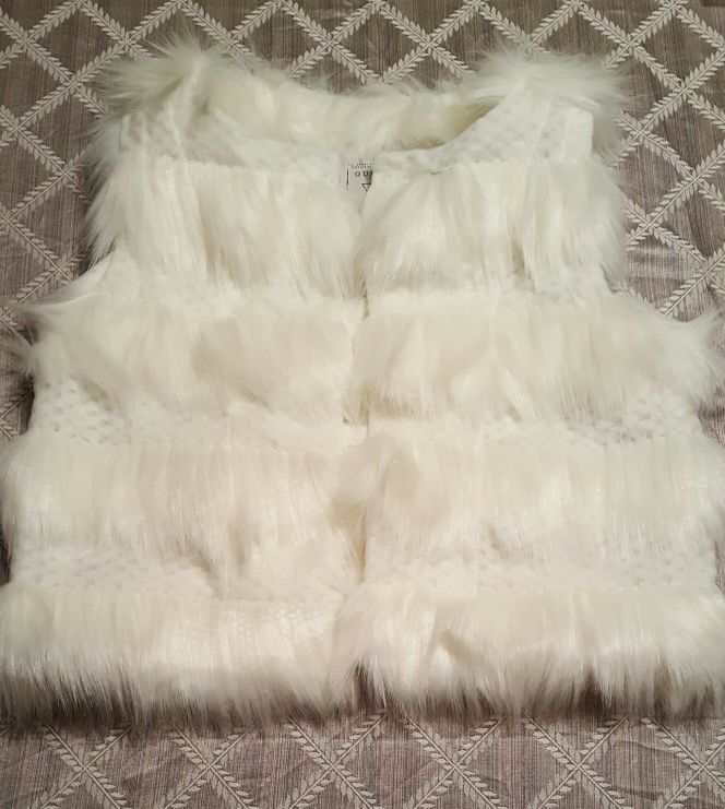 Guess brand new faux fur vest size s