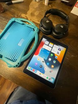 iPad  5 Generation 32GB WiFi 