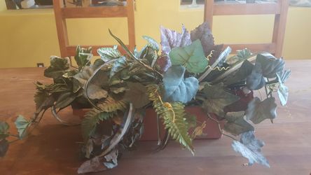Decorative artificial plant