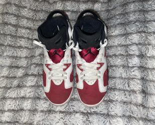 Jordan 6 Retro OG Mid Carmine