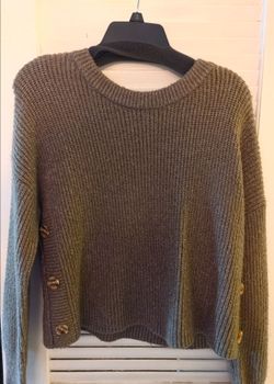 Ladies sweater size large