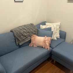 L-Shaped Blue Couch - Reversible Chaise 