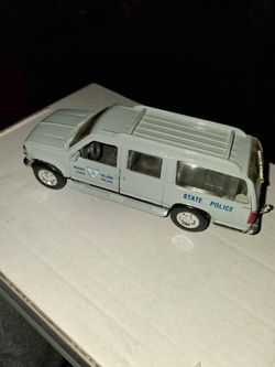 VINTAGE RHODE ISLAND STATE POLICE SUV CLEAN