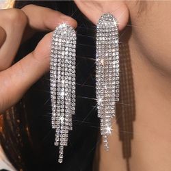 Chandelier Tassel Earrings Full of Shiny Rhinestones Dangle Glam Jewelry E25