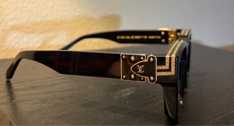 Louis Vuitton 1.1 Millionaires S00