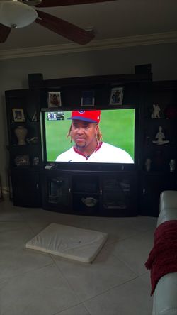 T v console
