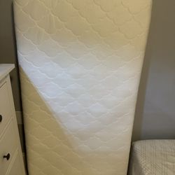 Newton Baby Mattress. Original. Used Twice. Never Slept On Again. In Perfect Condition. Also Comes With 2 Sheets. 