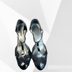 Predictions Vintage Black Fabric & Shiny Dress Heels Wm 10