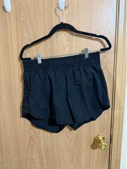 Shorts , size M
