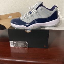 Jordan Retro 11 Georgetown Low Size 11 New
