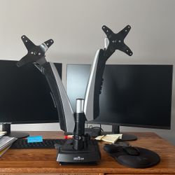 Dual monitor Arm