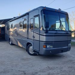 2005 Monaco Safari Cheetah 36 Diesel Pusher Rv Camper Motor Home 