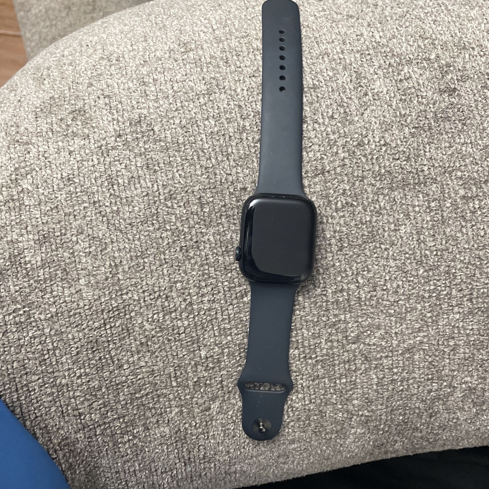 Apple Watch 7 Series (ICLOUD LOCKED)