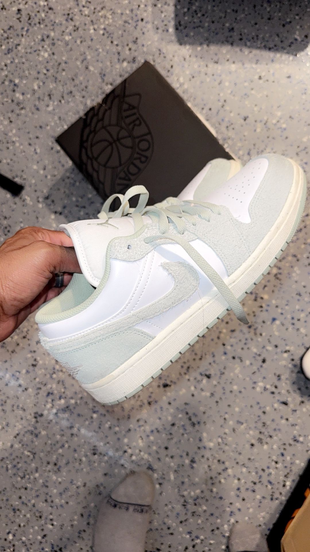 Jordan 1 LOW (9.5)